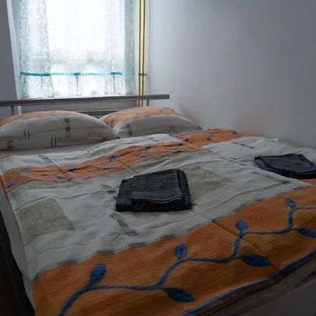 Apartment Free Parking 2 Bedroom *