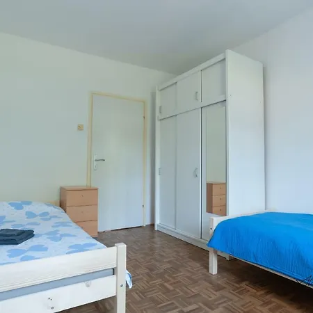 Free Parking 2 Bedroom Izola