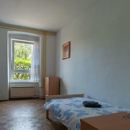 Free Parking 2 Bedroom Izola